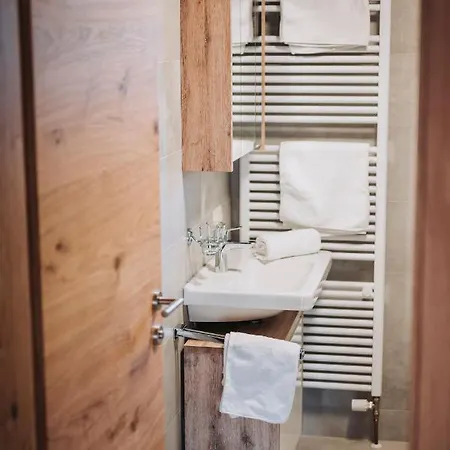 Stern Dagmar Апартаменты *