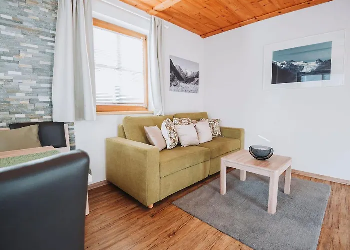 Stern Dagmar Apartment