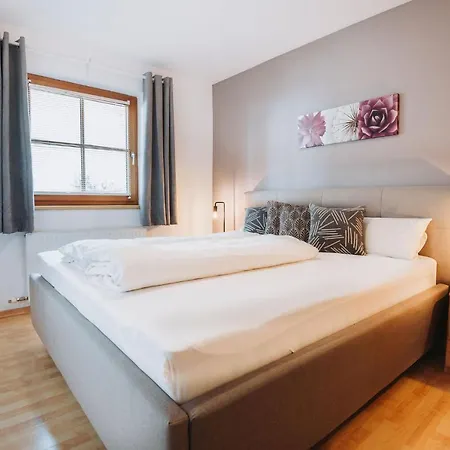 Stern Dagmar Apartment